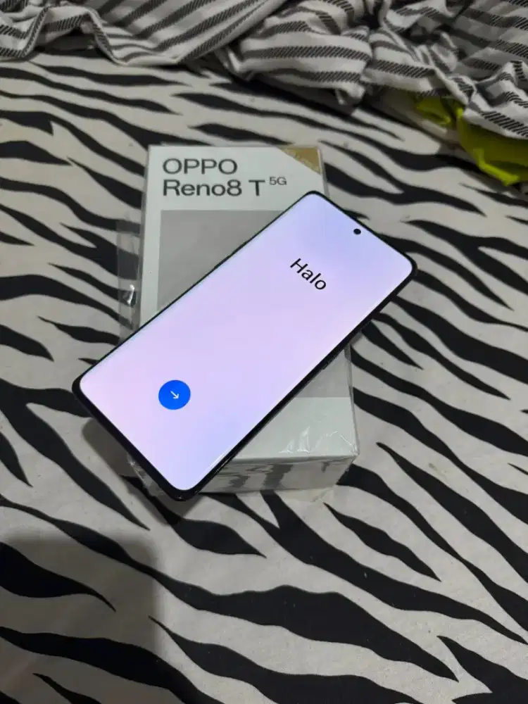 Oppo Reno 8T masih mulus