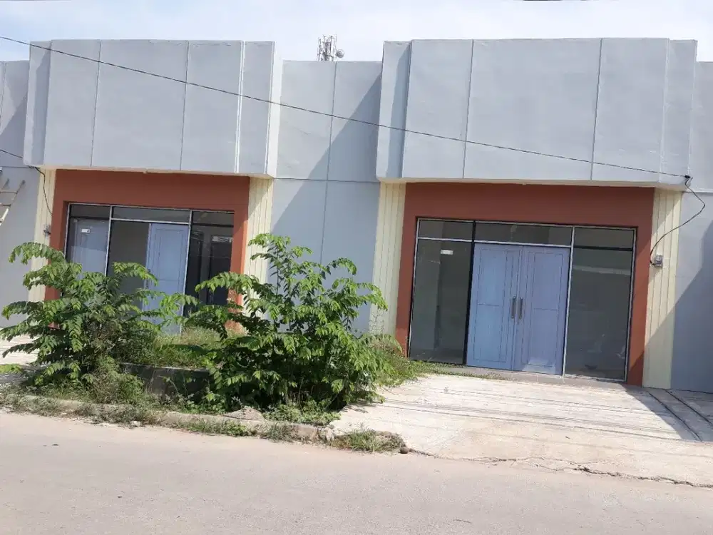 Rumah Usaha (Ruko 1 Lantai) di Jalan Utama Perumahan