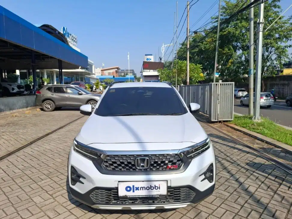 DP MURAH Honda WR-V 1.5 RS With Honda Sensing Bensin-AT 2023 Putih CAA