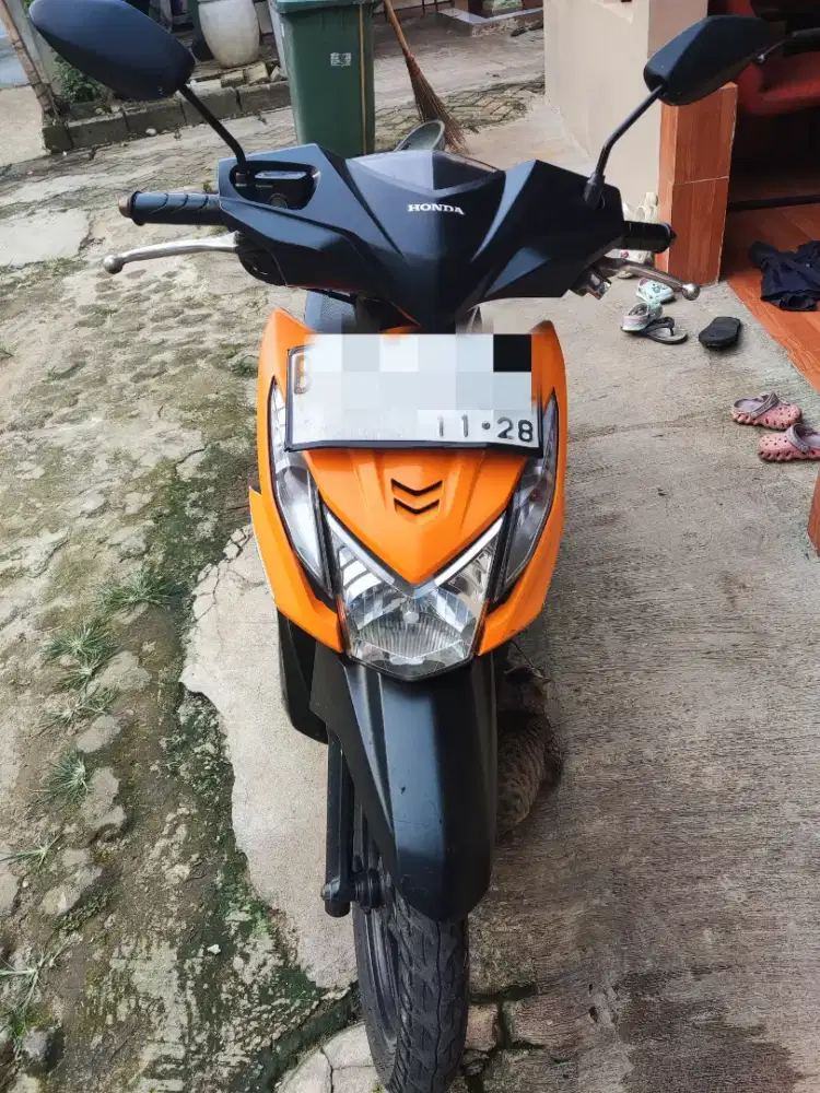 Honda Beat 2013 orange hitam