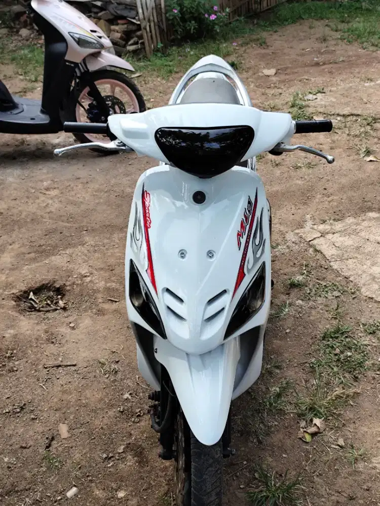 Mio sporty 2007 putih