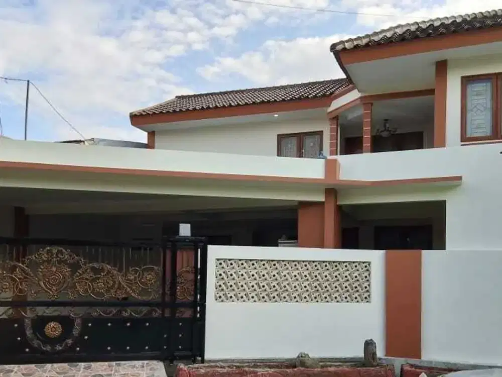 Dijual Cepat Turun Harga Rumah Full Furnish di Titian Indah Bekasi