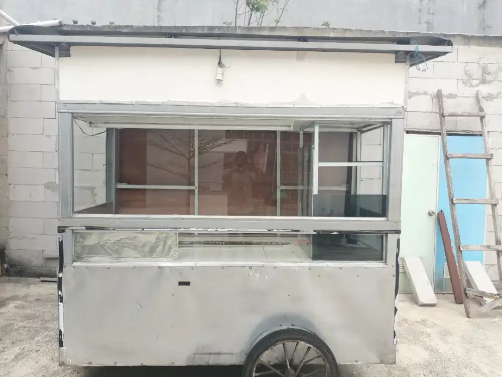 Gerobak bekas, gerobak bekas serasa baru