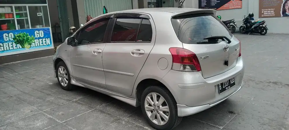 Toyota Yaris 2011 Bensin