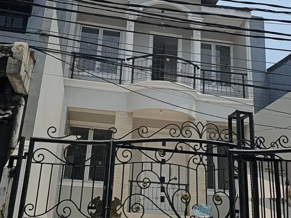 Dijual Cepat Rumah Baru!! di Gading Mas Timur