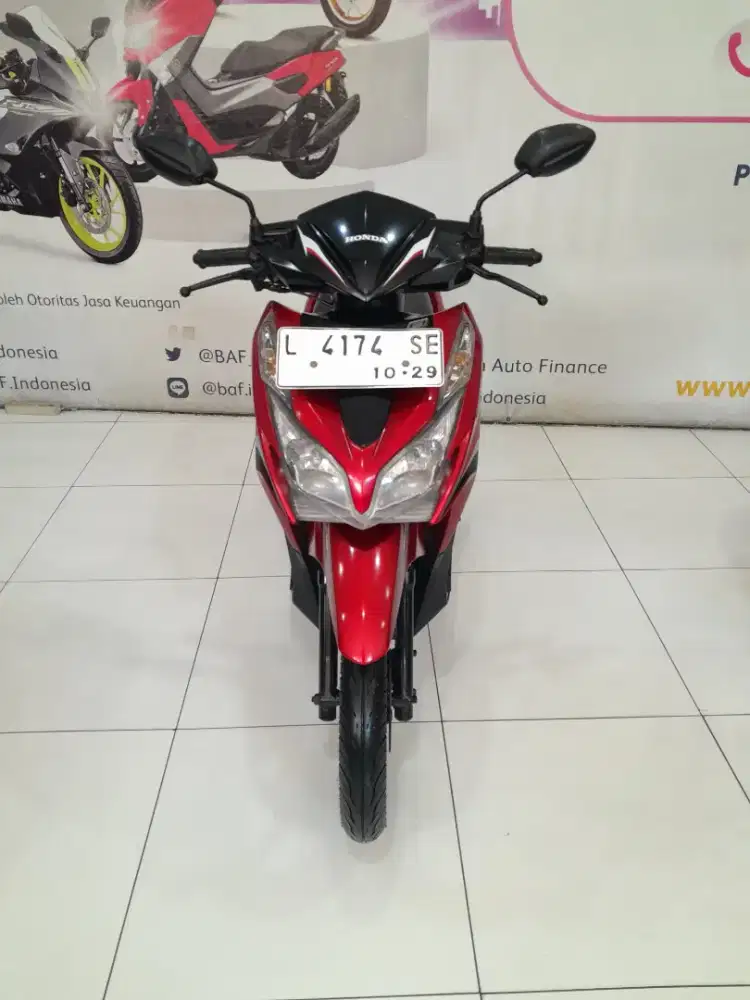 SI MERAH HONDA VARIO 125 2014