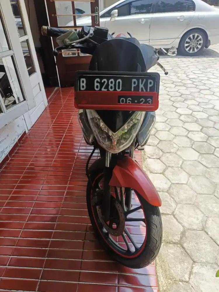 Di jual motor Honda CS1