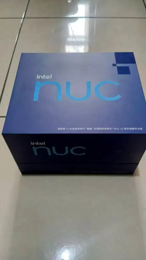 Intel NUC12WSHi7