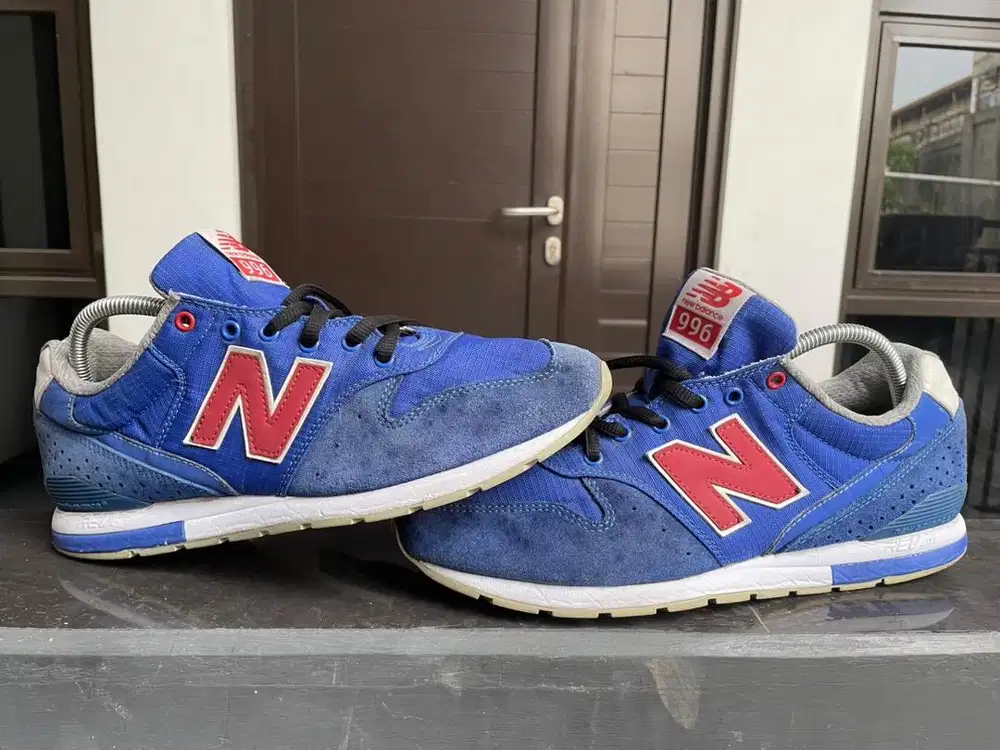 NB 996 blue red