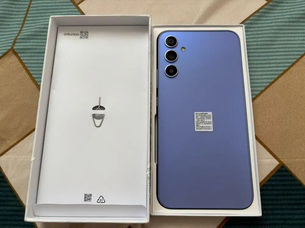 Samsung galaxy A34 256gb second good condition