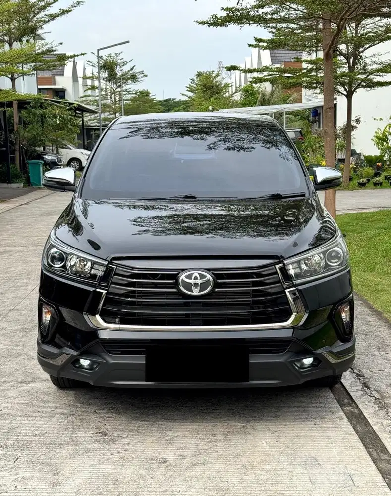 [KM 20 RB] Toyota Innova Venturer Diesel A/T 2022 Seperti Baru 2021