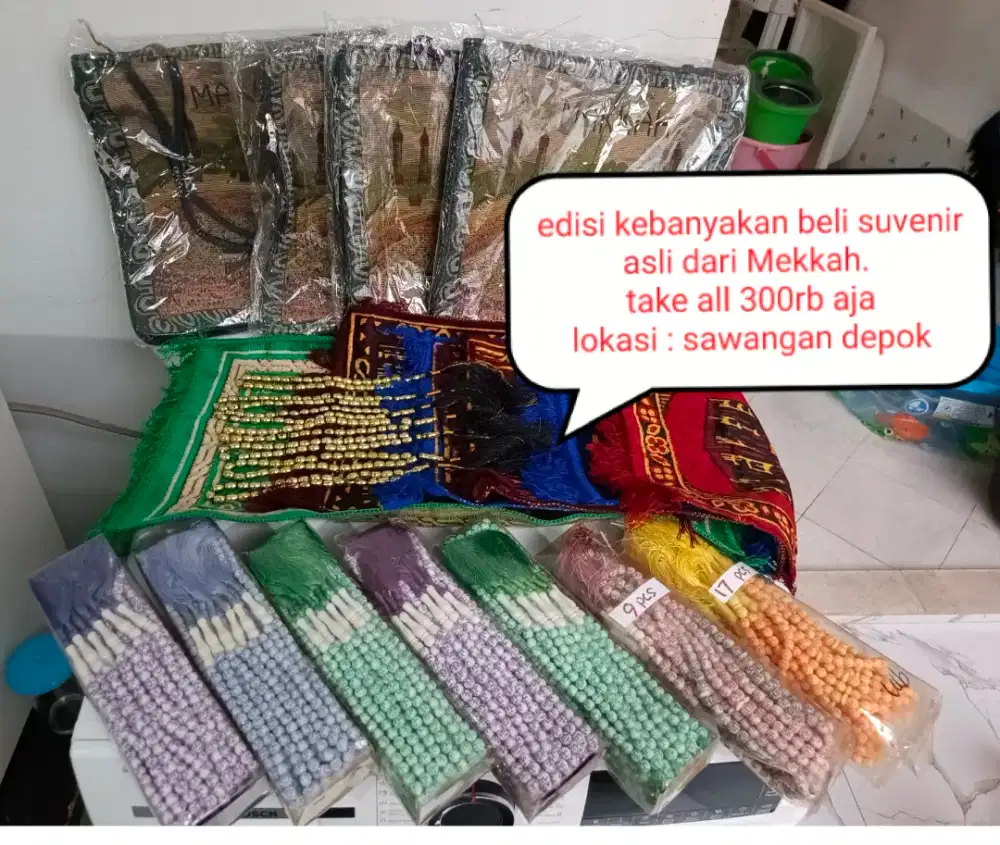 Tasbih, sajadah, tas souvenir mekkah