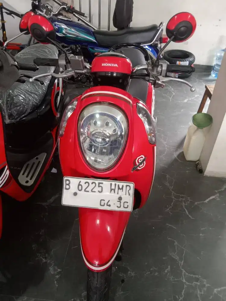 Honda SCOOPY Tahun 2015 - Maulana Motor