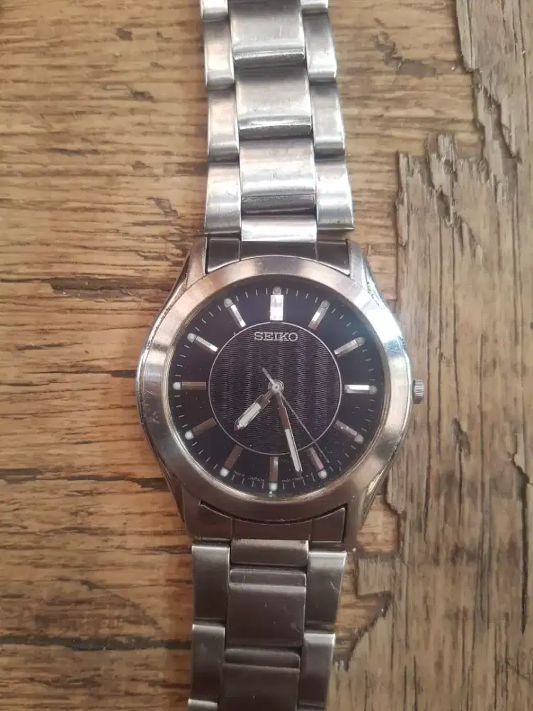 Jam Tangan Seiko Quartz