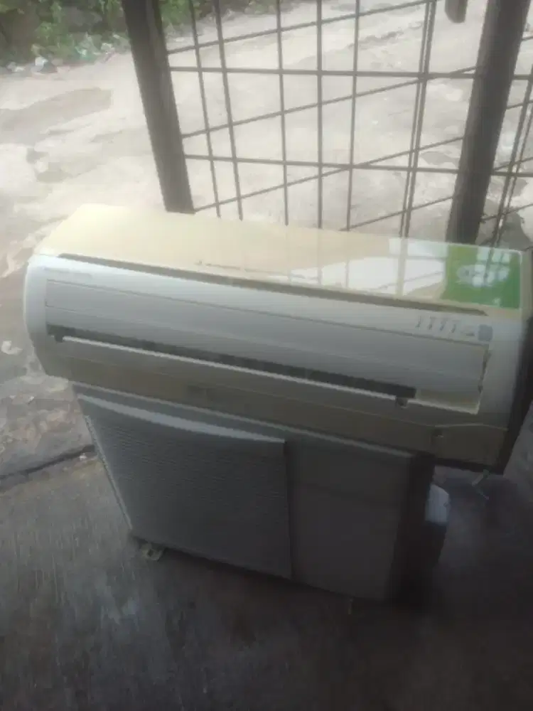 AC Mitsubishi 1/2 pk dingin