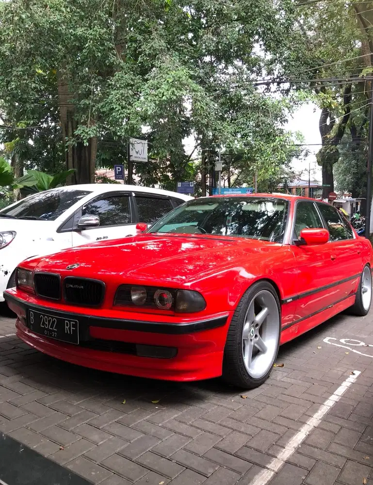 BMW 735Li 1997 Bensin