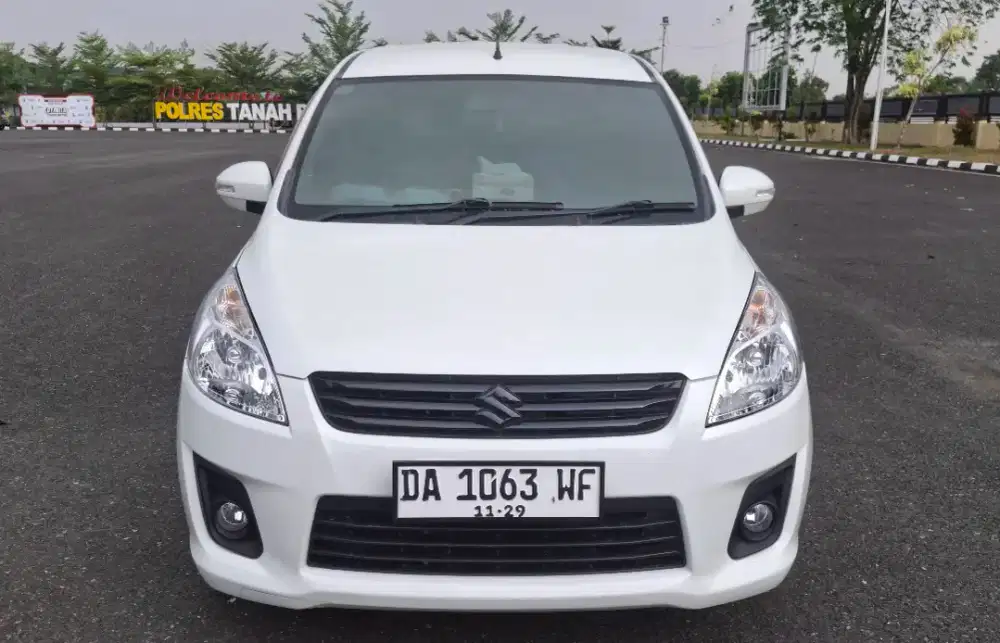Dijual mobil Ertiga GX MT 2014