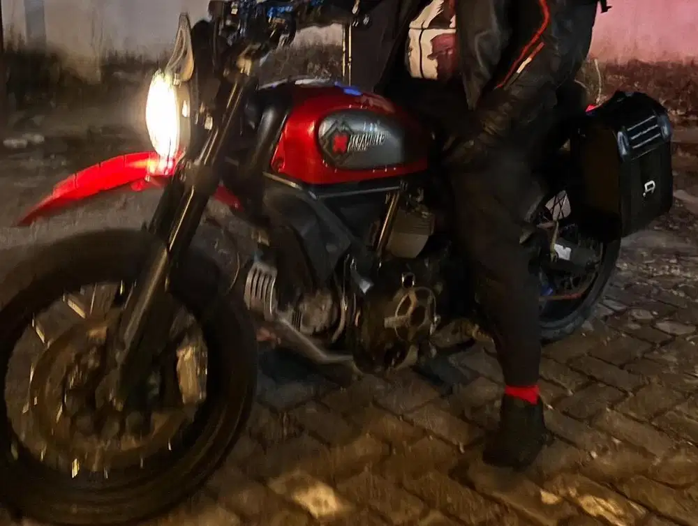 Dijual Motor Ducati Scrambler 800 Enduro