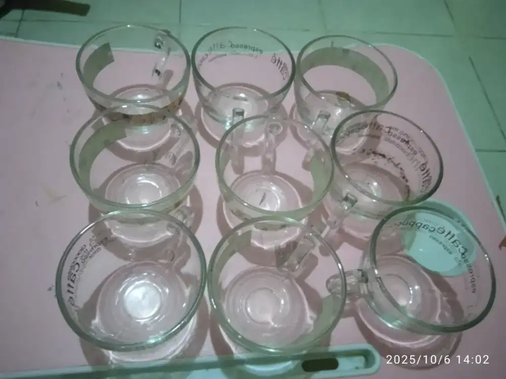 Cangkir besar crystal kopi