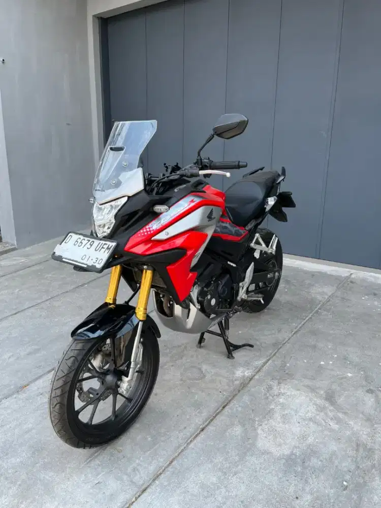 Honda cb 150X 2025 mulus seperti baru