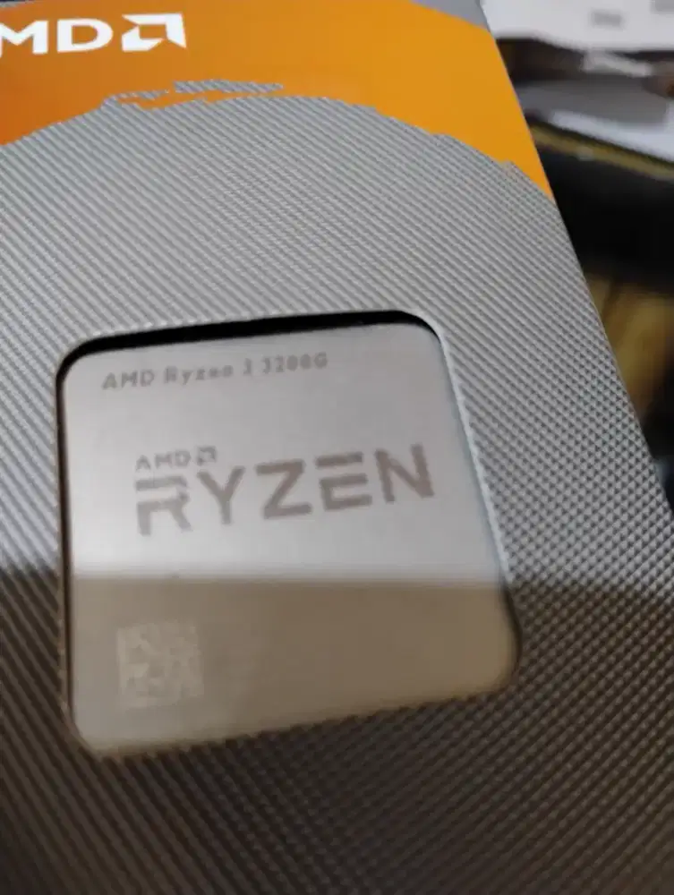 Prosesor AMD Ryzen 3 3200G