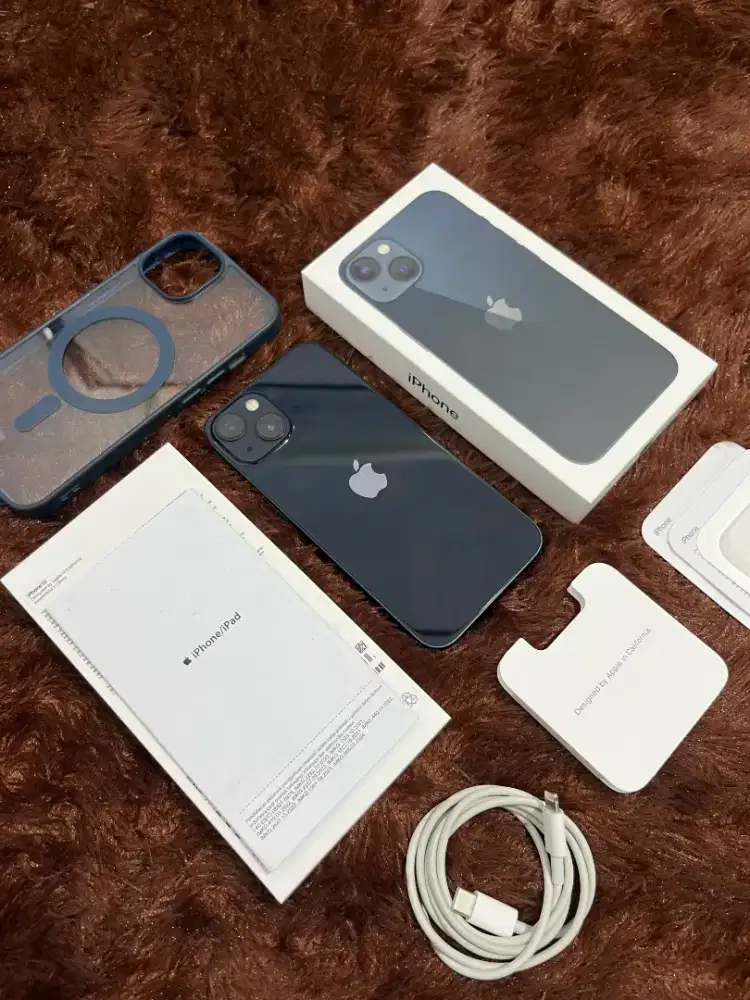 iPhone 13 128GB iBox Garansi 5 Mei 2026 BH 99% - Midnight