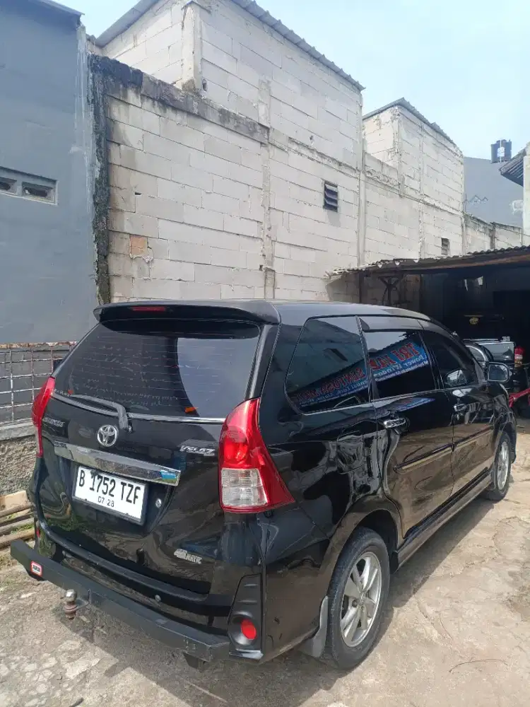 Avanza Veloz 1.5 Matic Istimewa tt