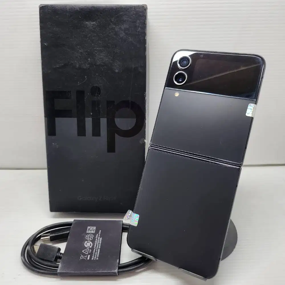 FULLSET NO MINUS  SAMSUNG GALAXY Z FLIP 4 5G 8/512 BLACK FULLSET EX SE