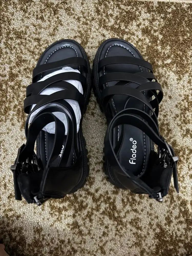 Sepatu Fladeo (Hitam)