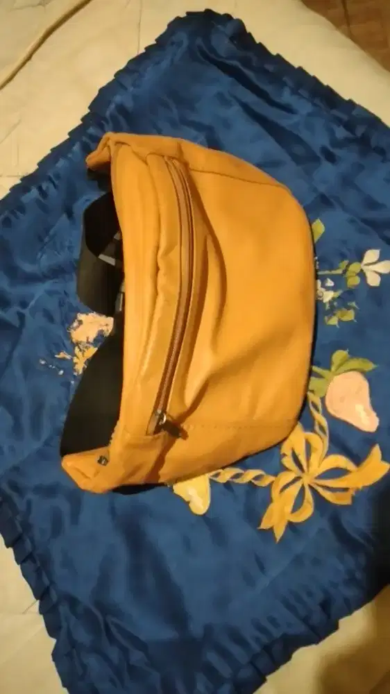 Jual tas kulit asli Bandung,kulit asli domba siapa tau ada yg minat