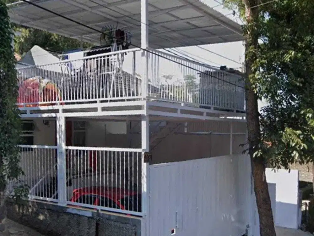 Rumah bisa untuk usaha pinggir jalan kamarung Cisarua kbb