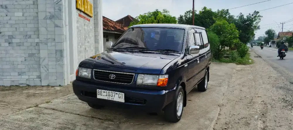 Dijual kijang lgx 1.8 cc tahun 1997 kondisi istimewa