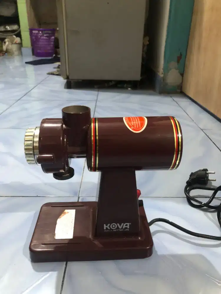 kova grinder (grinder kopi)
