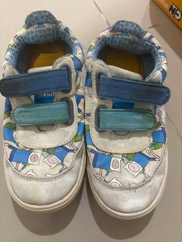 sepatu wakai anak no. 30