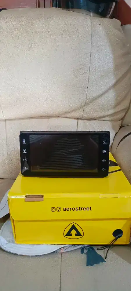 HEAD UNIT AYLA 2023