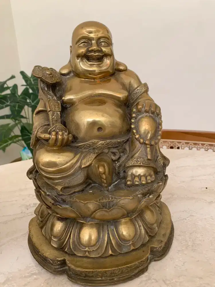 Patung/pratima Buddha Maitreya tembaga