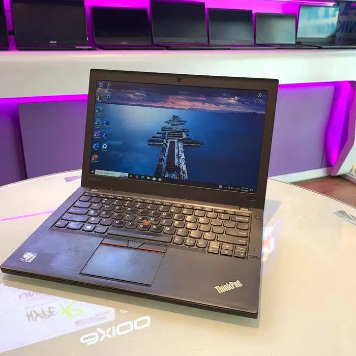 LENOVO X260 CORE i3