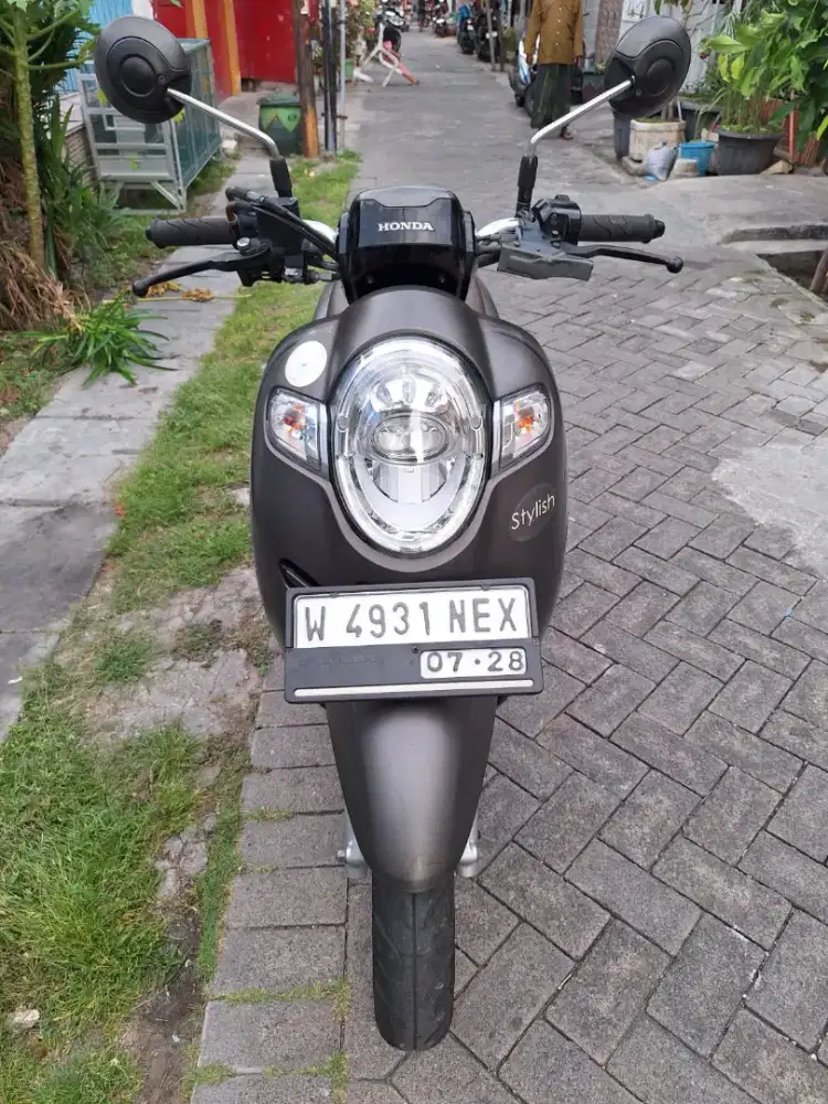 Scoopy 2018 km 38 rb plat w sda kondisi sgt bagus siap pakai