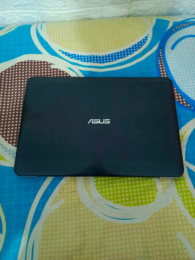 Laptop Asus X555QG RAM 8GB 15inch Kondisi Seadanya Nego Welcome