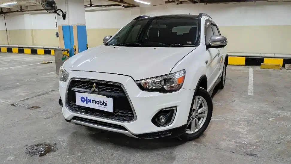 TDP 8,JT Mitsubishi Outlander Sport 2.0 PX Bensin-AT Putih 2017