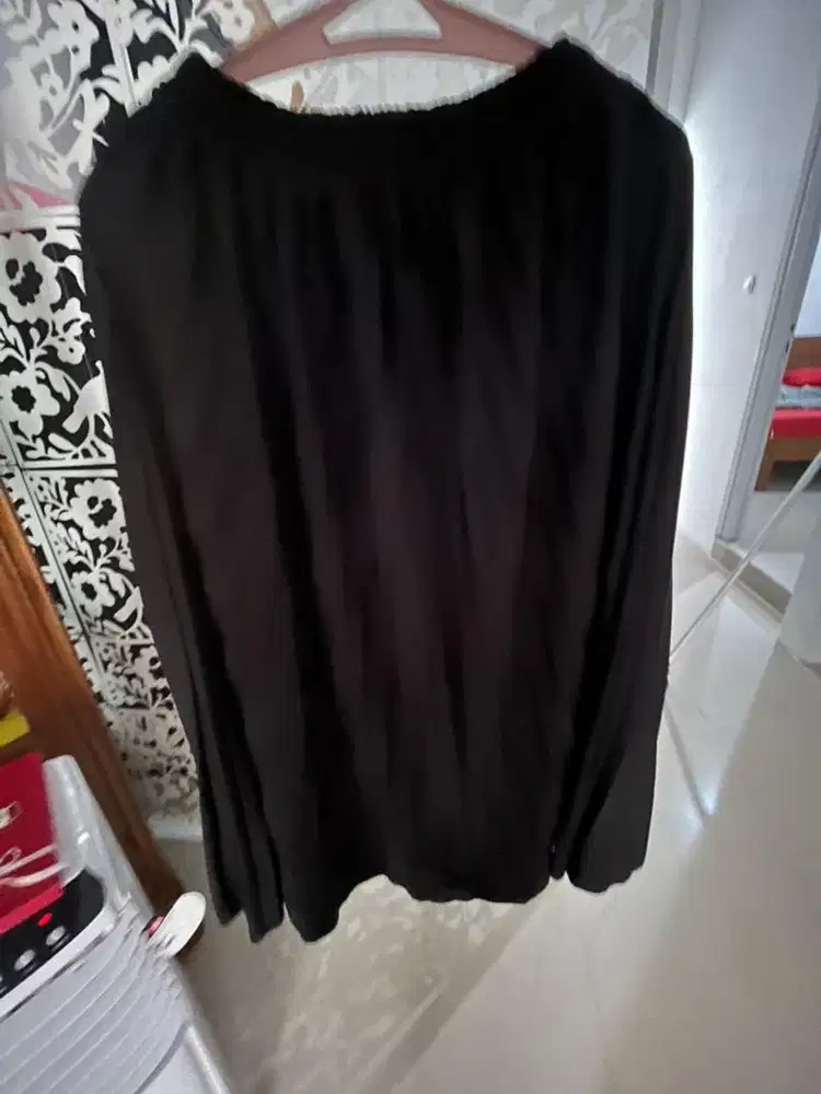 Preloved rok kekinian banget