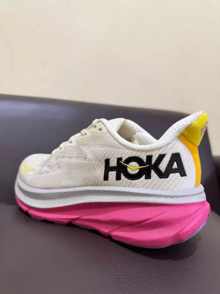 Hoka Clifton 9 (41) sport