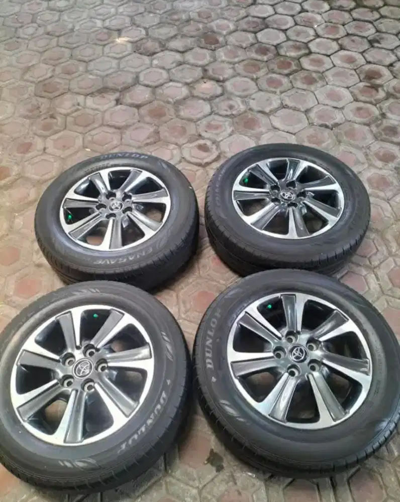 Velg Toyota voxy r16