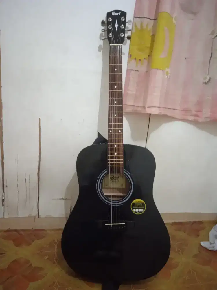 Gitar bekas murah