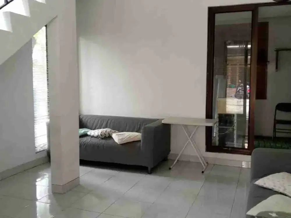 Rumah Asri di Perumahan Jaya Imperial Park Tangerang