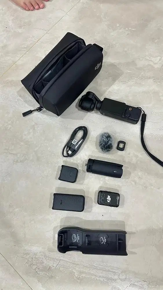 Dji osmo pocket 3 creator combo masih garansi