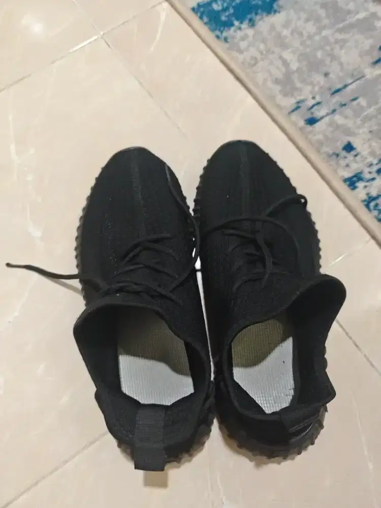 Sepatu Hitam non brand