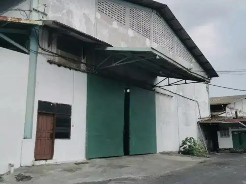GUDANG MARGOMULYO INDAH EX GUDANG BESI DAN CONBEYOR BELT