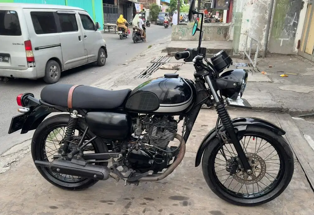Kawasaki w175 2019