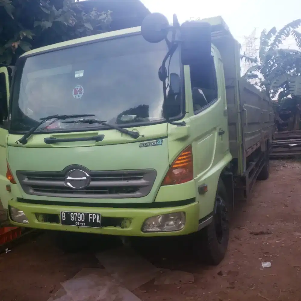HINO FG 235 JS BAK